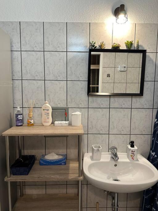 Klimatisierter Wiener Altbauflair Im Zentrum Wiens Wiedeń