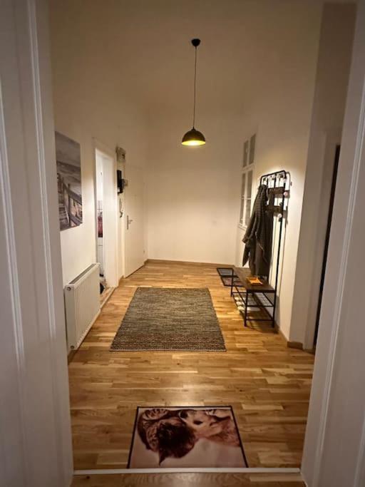 Klimatisierter Wiener Altbauflair Im Zentrum Wiens Apartament Wiedeń