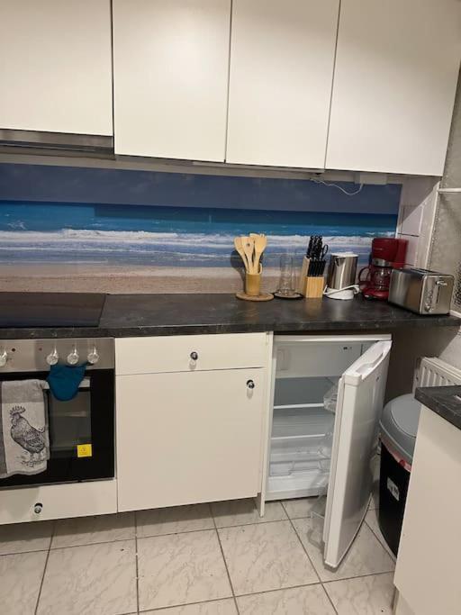 Klimatisierter Wiener Altbauflair Im Zentrum Wiens