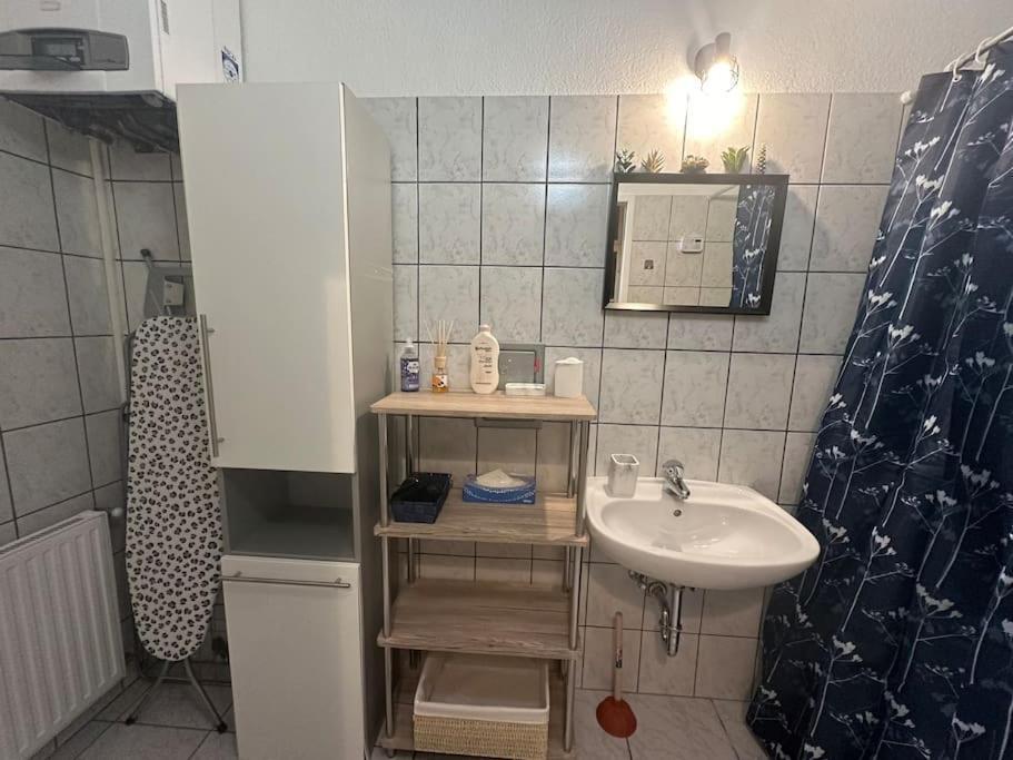 Apartment Klimatisierter Wiener Altbauflair Im Zentrum Wiens